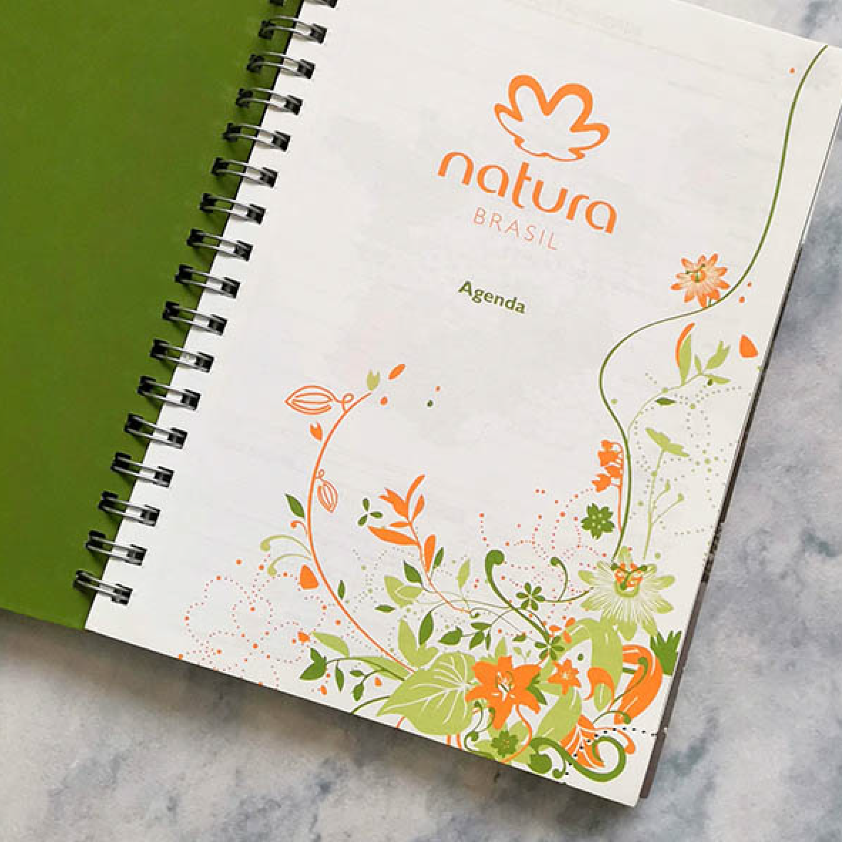 Natura-agenda-motif-placé